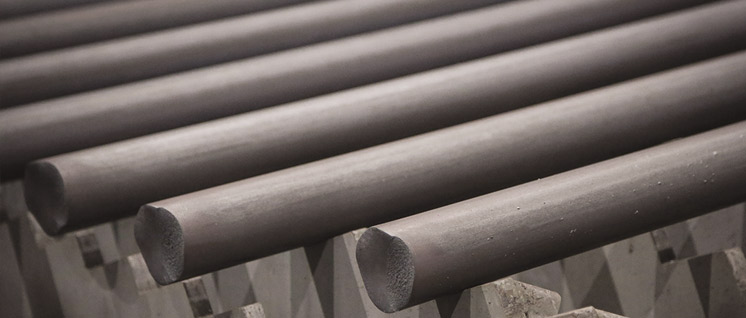 Прокат стальной горячекатаный из 
углеродистой качественной и легированной конструкционной стали

